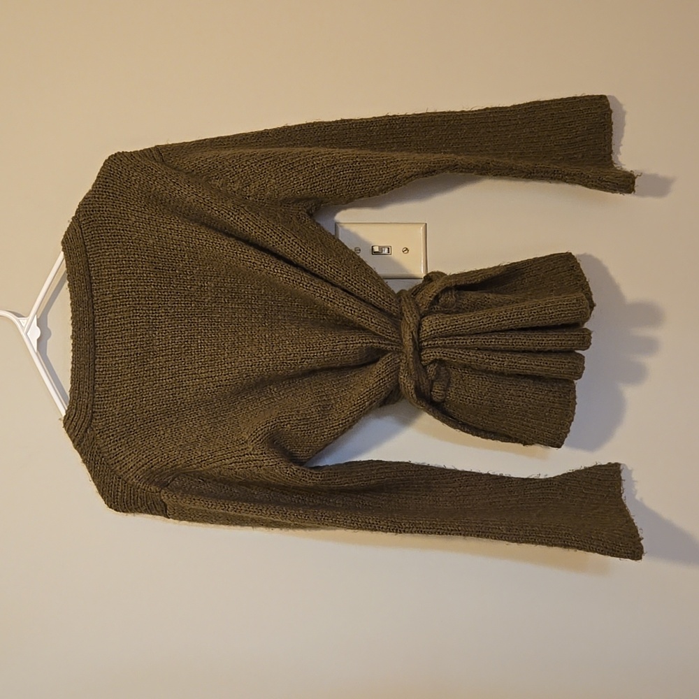 Yoga wrap sweater. - Picture 4 of 7